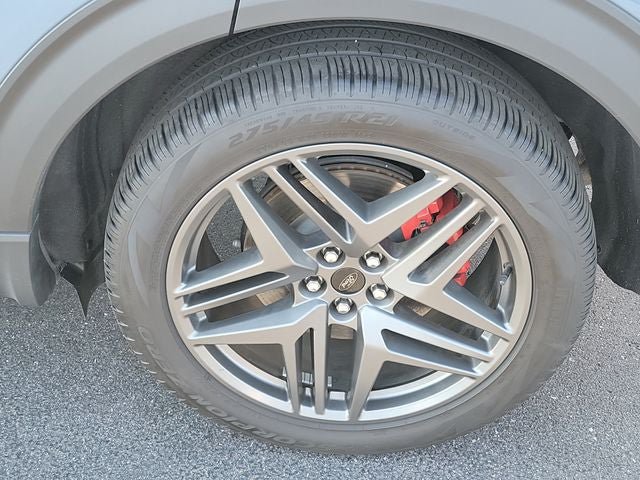 Certified 2025 Ford Explorer ST AWD/4WD image 28