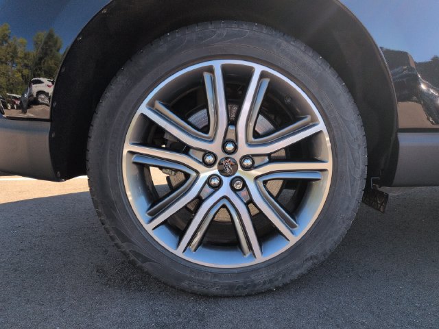 Certified 2024 Ford Edge Titanium w/ Equipment Group 301A AWD/4WD image 12