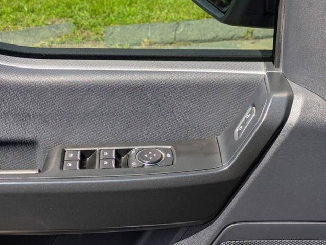 Certified 2022 Ford F150 XL w/ STX Appearance Package AWD/4WD image 8