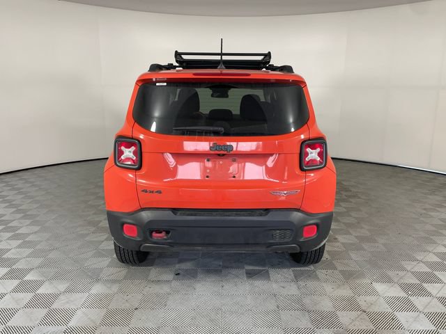 Used 2017 Jeep Renegade Trailhawk AWD/4WD image 20
