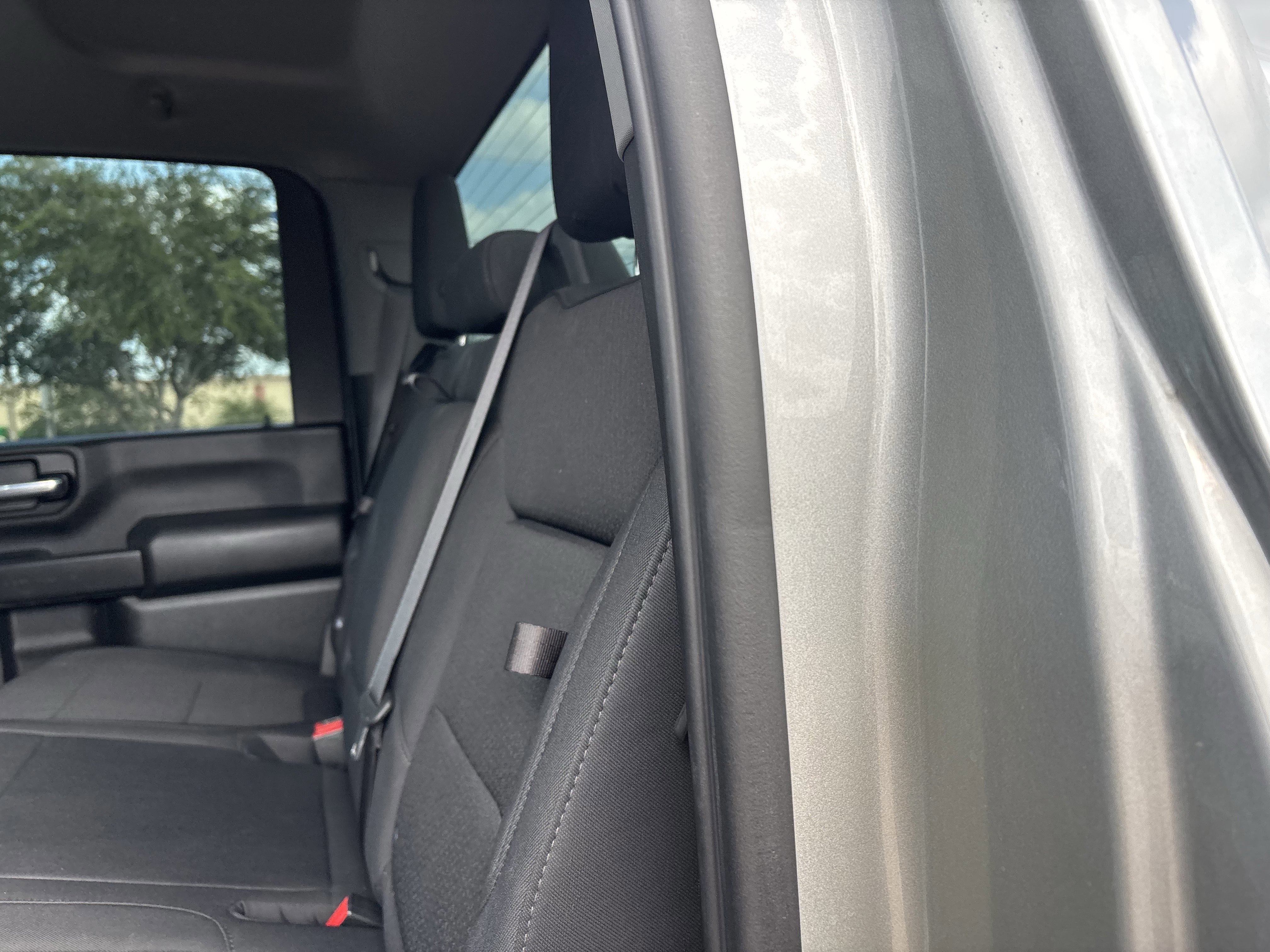 Used 2022 Chevrolet Silverado 2500 Custom w/ Custom Value Package image 15