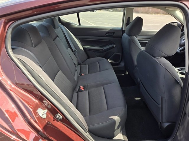 Used 2025 Nissan Altima 2.5 SV image 17