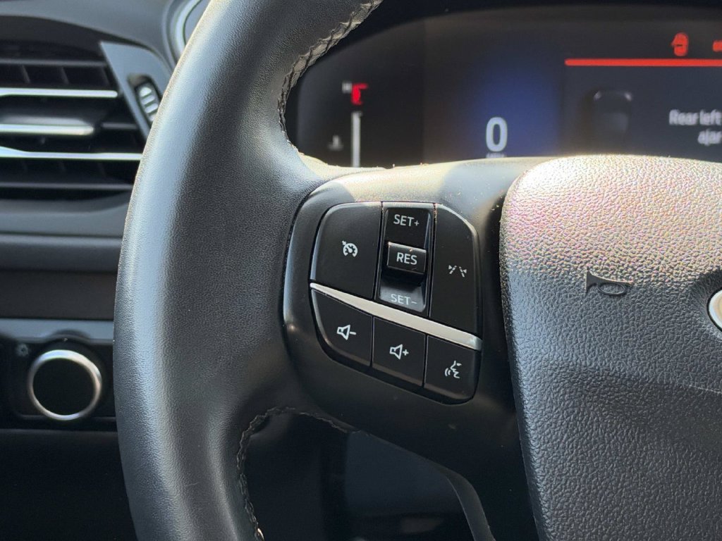 Certified 2024 Ford Escape Active FWD image 13