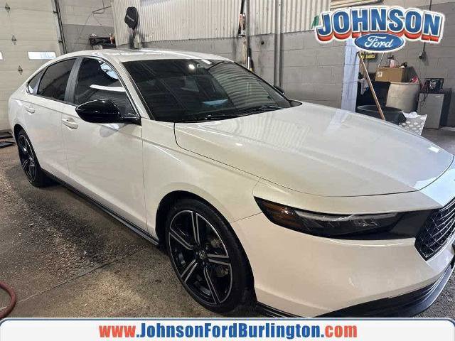 Used 2024 Honda Accord Sport image 1