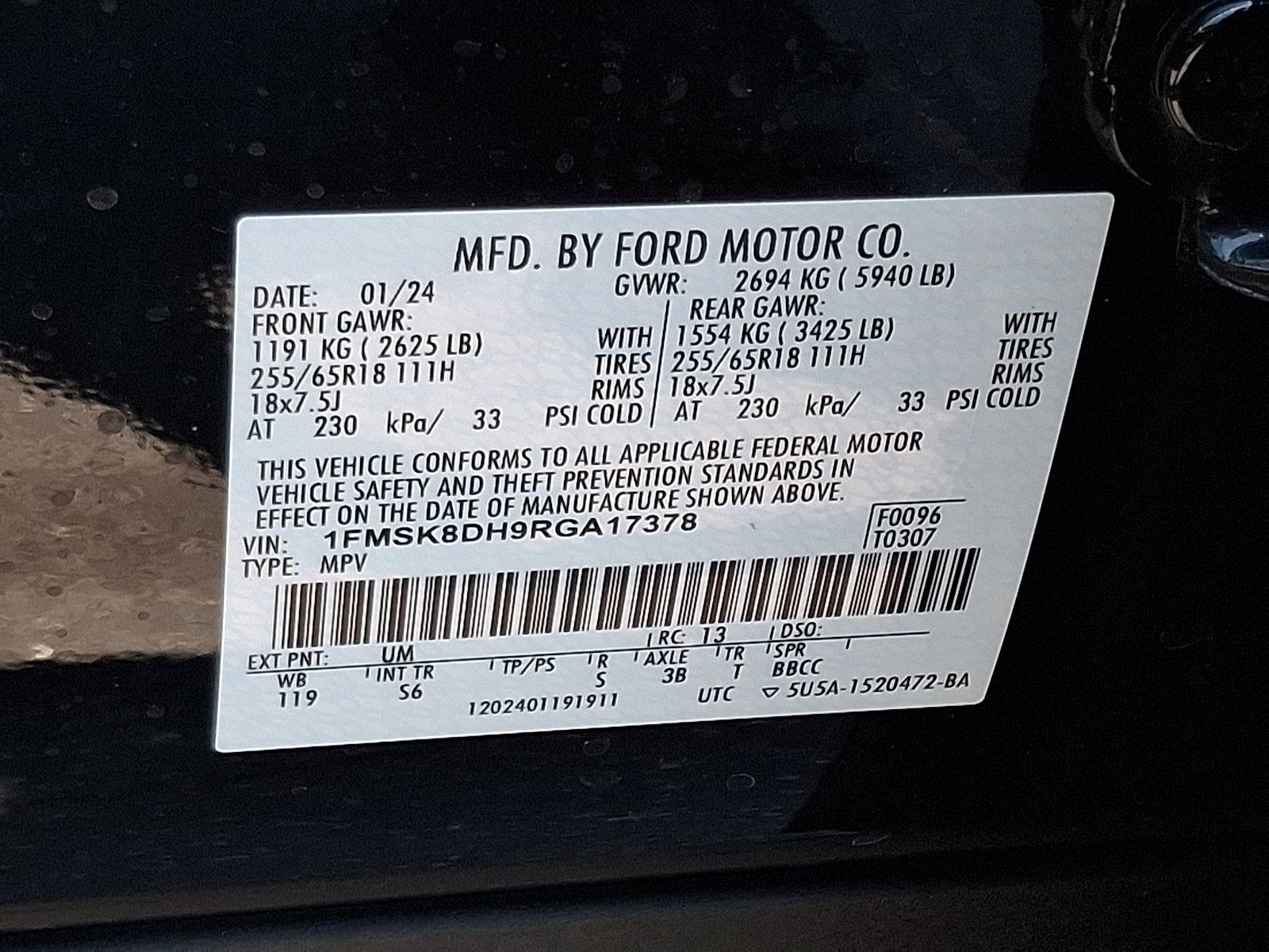 Certified 2024 Ford Explorer XLT w/ Equipment Group 202A AWD/4WD image 27