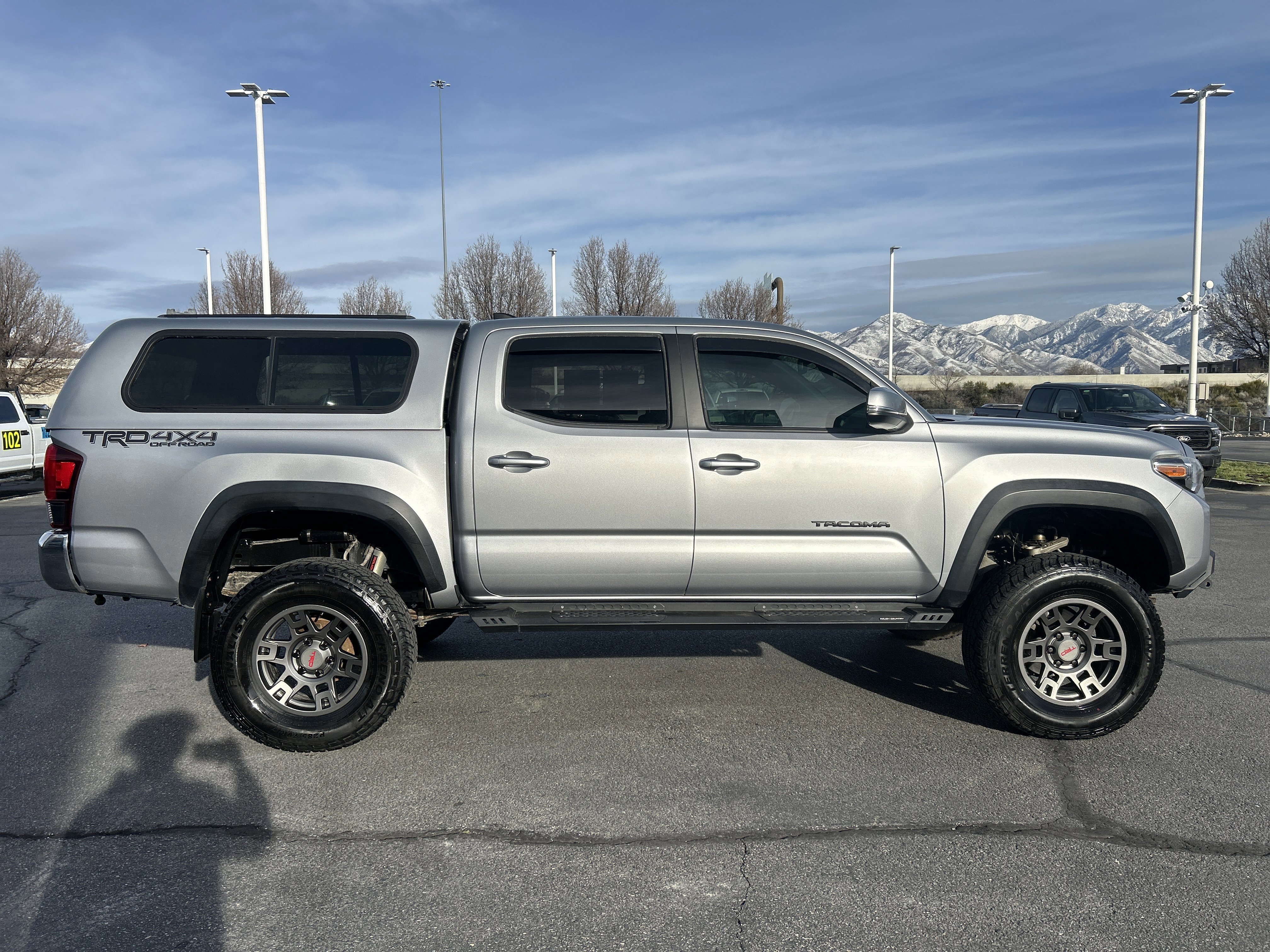 Used 2018 Toyota Tacoma TRD Off-Road image 6