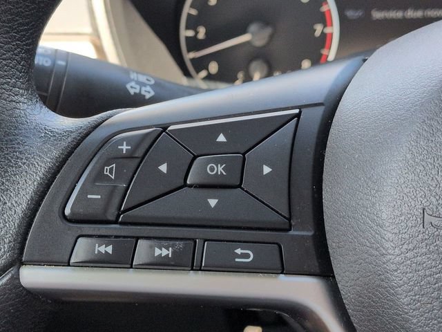 Used 2024 Nissan Altima 2.5 SV FWD image 23