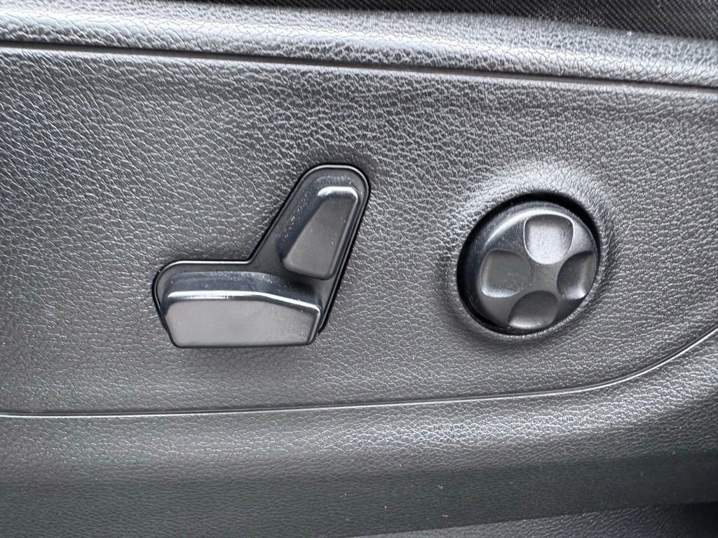 Used 2019 RAM 1500 Big Horn image 24