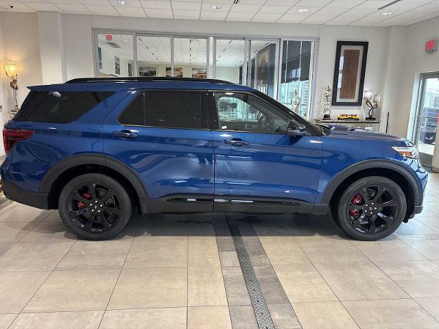 Certified 2021 Ford Explorer ST w/ ST Street Pack image 6