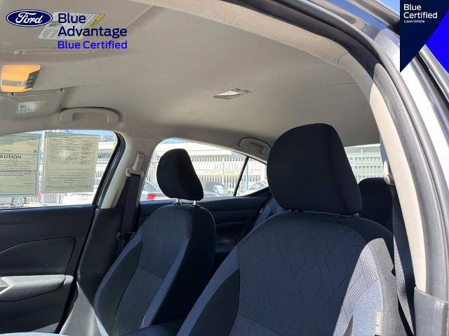 Used 2025 Nissan Versa SV FWD image 19