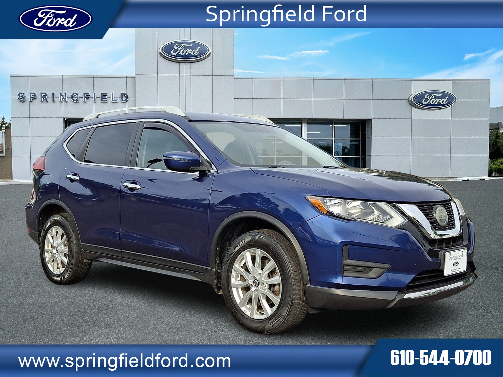 Used 2018 Nissan Rogue SV AWD/4WD image 1
