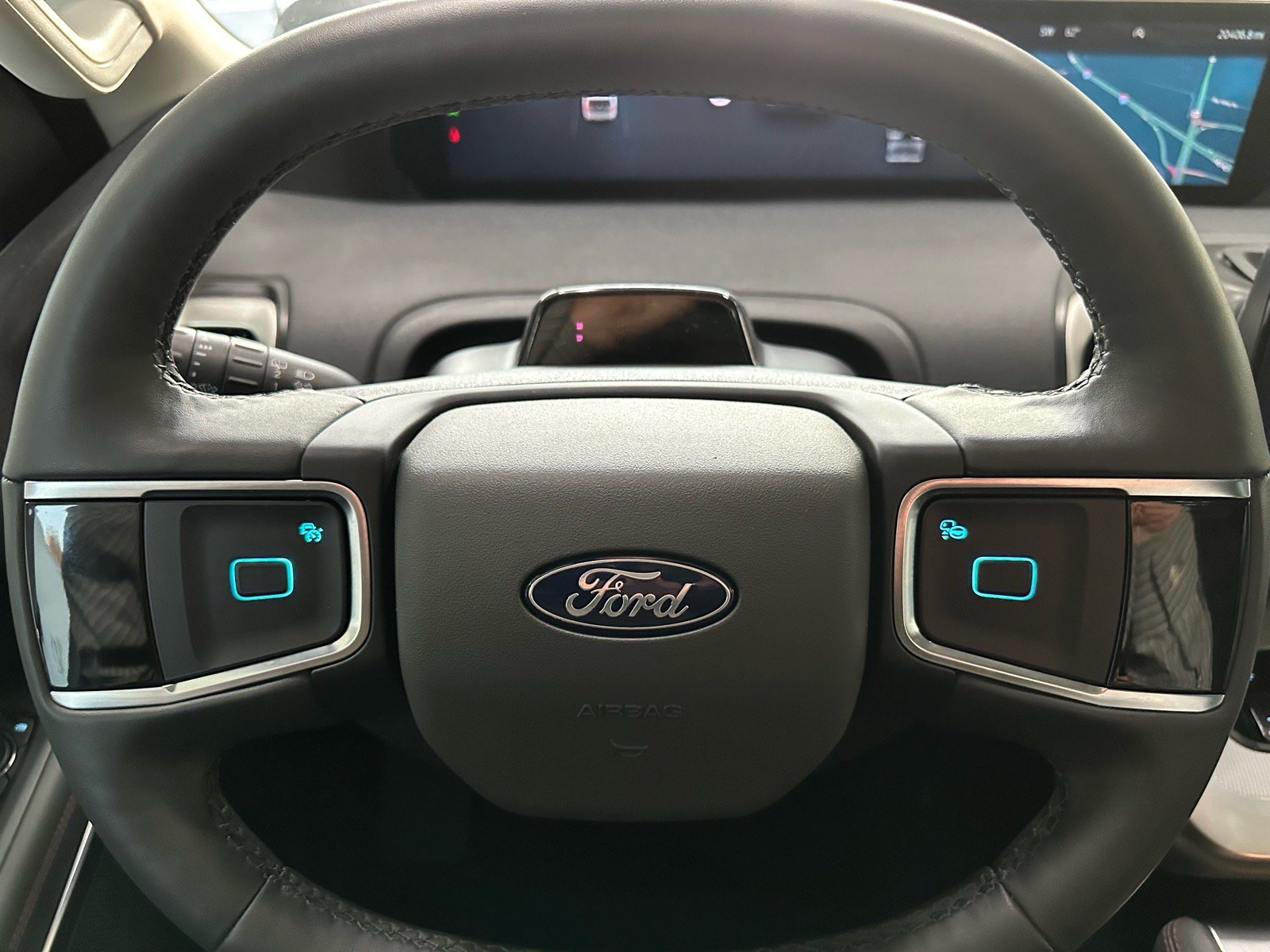 Certified 2025 Ford Expedition Active RWD image 38