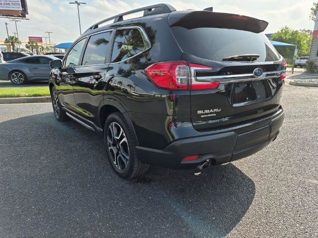 Used 2023 Subaru Ascent Limited AWD/4WD image 3