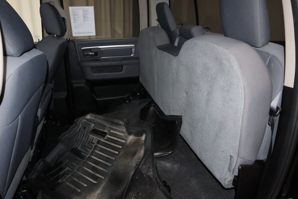 Used 2019 RAM 1500 Classic SLT image 21