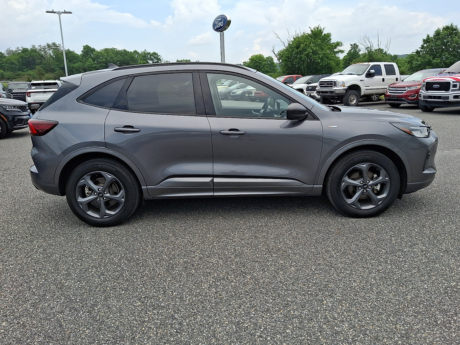 Certified 2023 Ford Escape ST-Line w/ Tech Pack #1 AWD/4WD image 7