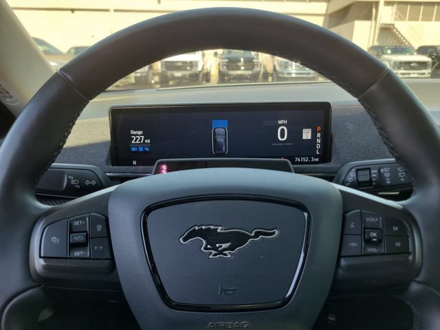 Certified 2021 Ford Mustang Mach-E Premium AWD/4WD image 9