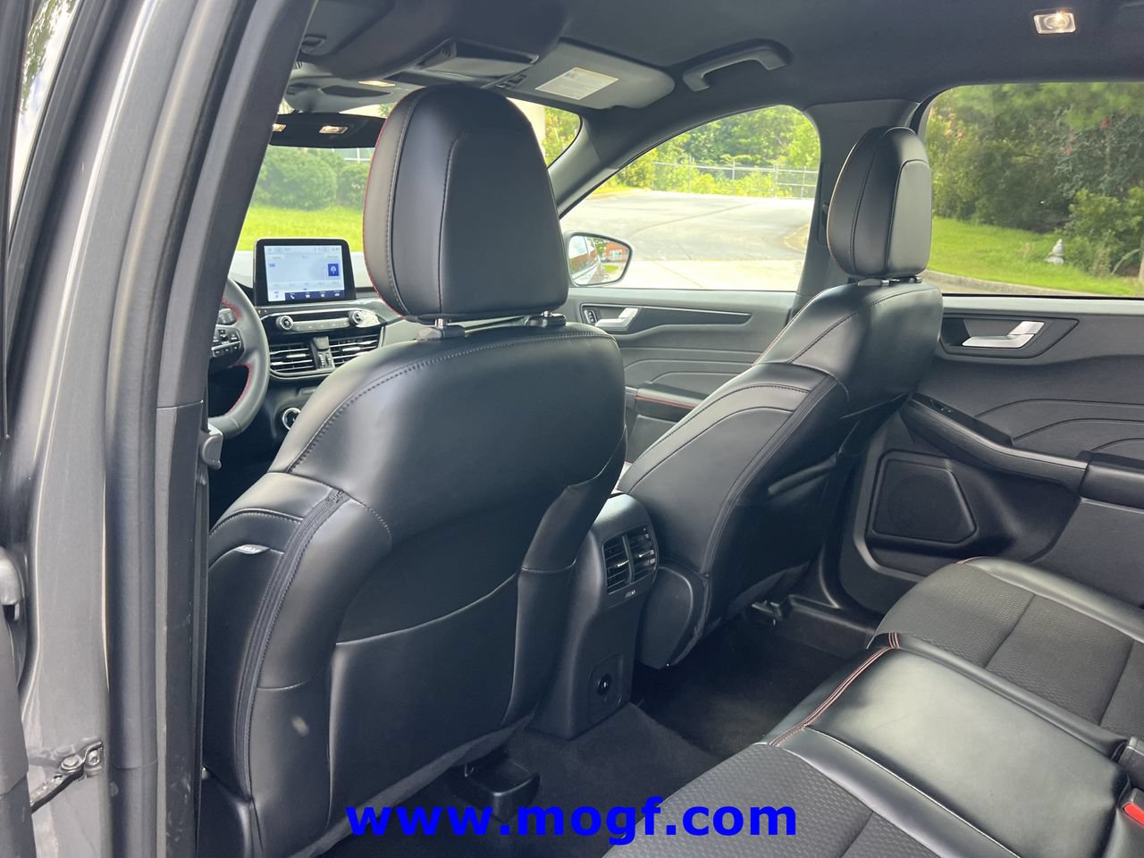 Certified 2024 Ford Escape ST-Line FWD image 19