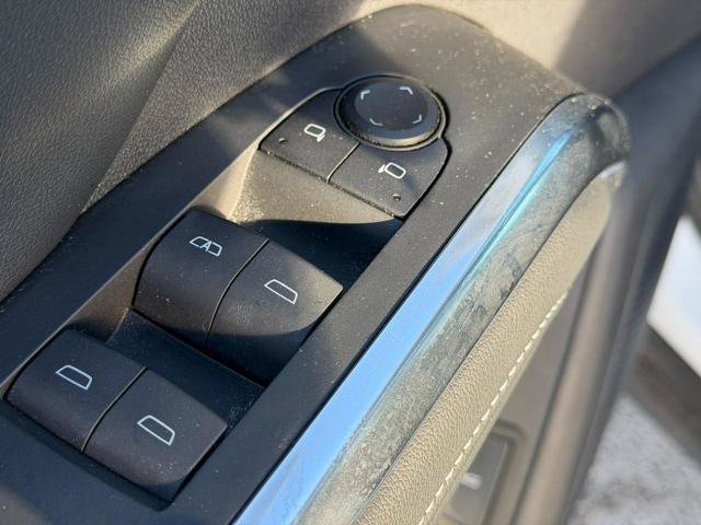 Used 2024 Chevrolet Traverse LT FWD image 17