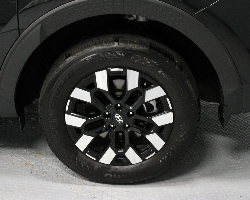 Used 2026 Hyundai Santa Cruz SEL AWD/4WD image 18