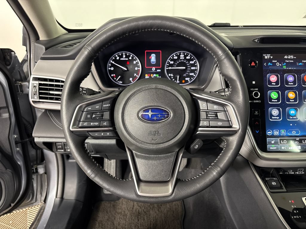 Used 2025 Subaru Outback Limited AWD/4WD image 17
