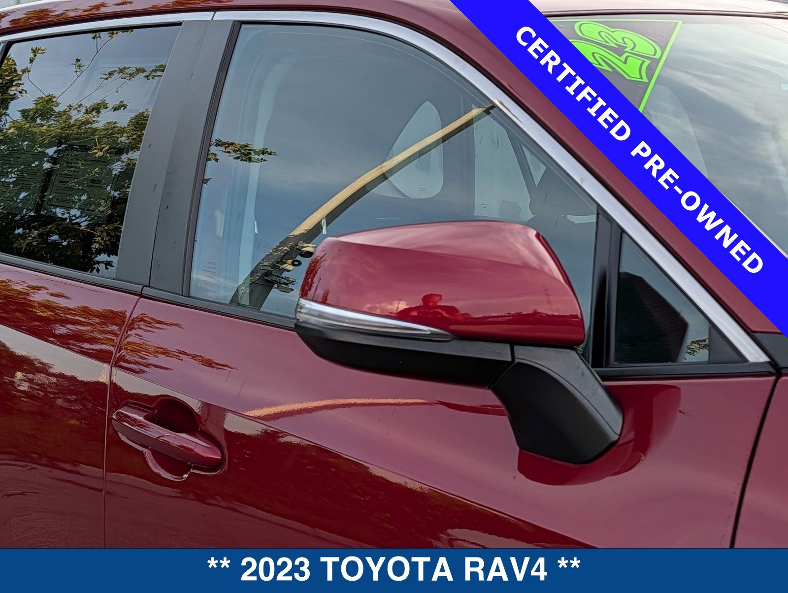 Used 2023 Toyota RAV4 LE AWD/4WD image 11