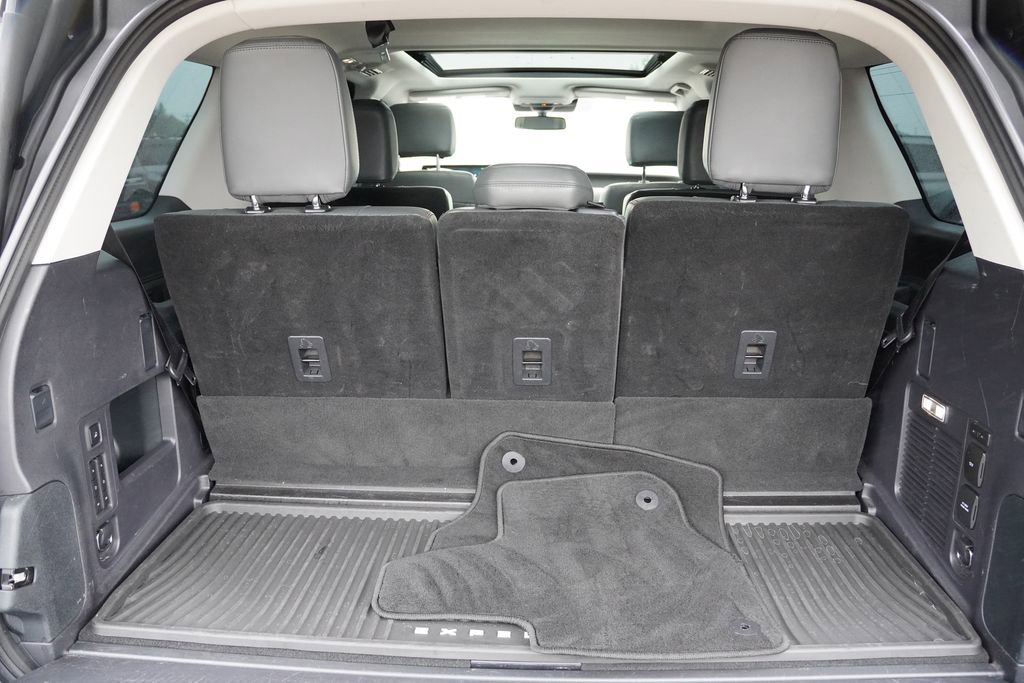 Certified 2025 Ford Expedition Active AWD/4WD image 24