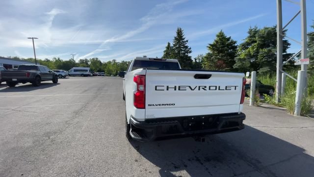 Used 2022 Chevrolet Silverado 1500 W/T w/ WT Value Package AWD/4WD image 8