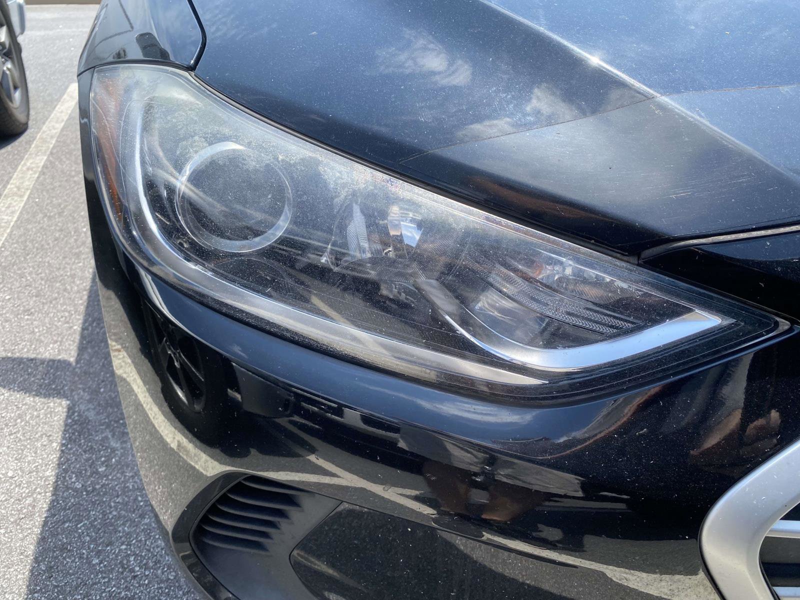 Used 2018 Hyundai Elantra SE FWD image 11