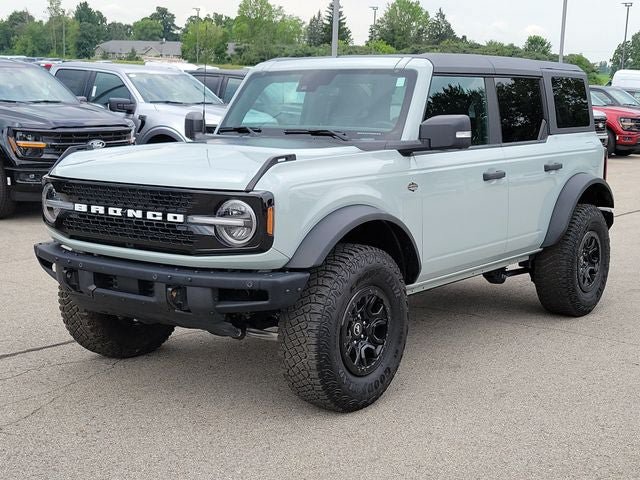 Certified 2024 Ford Bronco Wildtrak AWD/4WD image 2