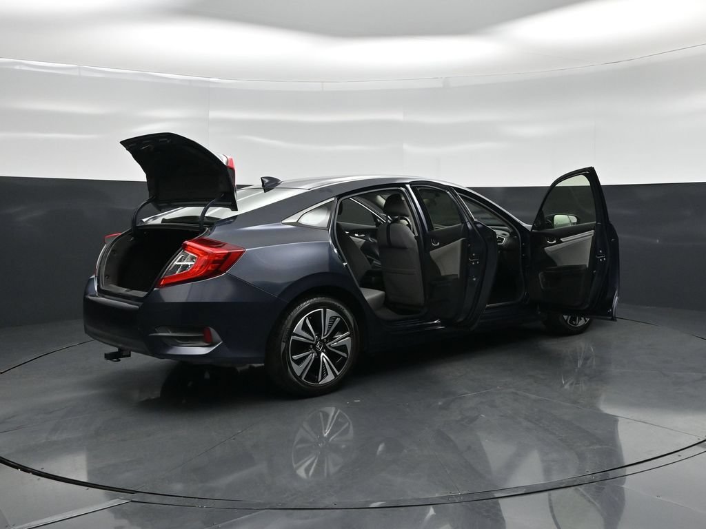 Used 2018 Honda Civic EX-T image 5