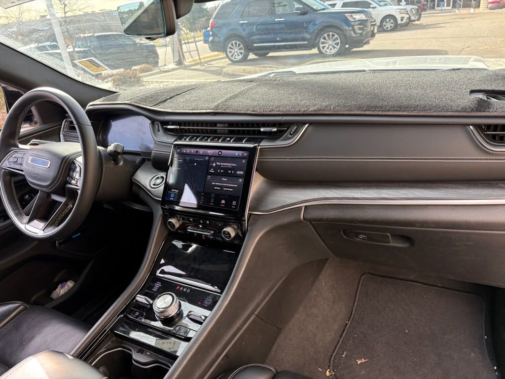 Used 2021 Jeep Grand Cherokee L Overland w/ Luxury Tech Group IV image 26