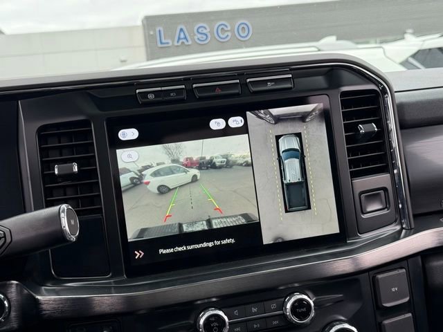 Certified 2023 Ford F250 Lariat w/ Sport Appearance Package image 5