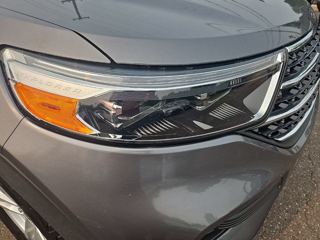 Certified 2021 Ford Explorer XLT AWD/4WD image 30