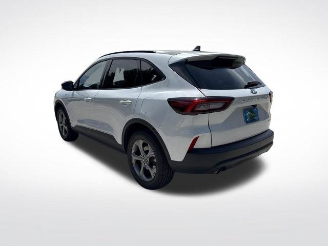 Certified 2025 Ford Escape ST-Line Select AWD/4WD image 6