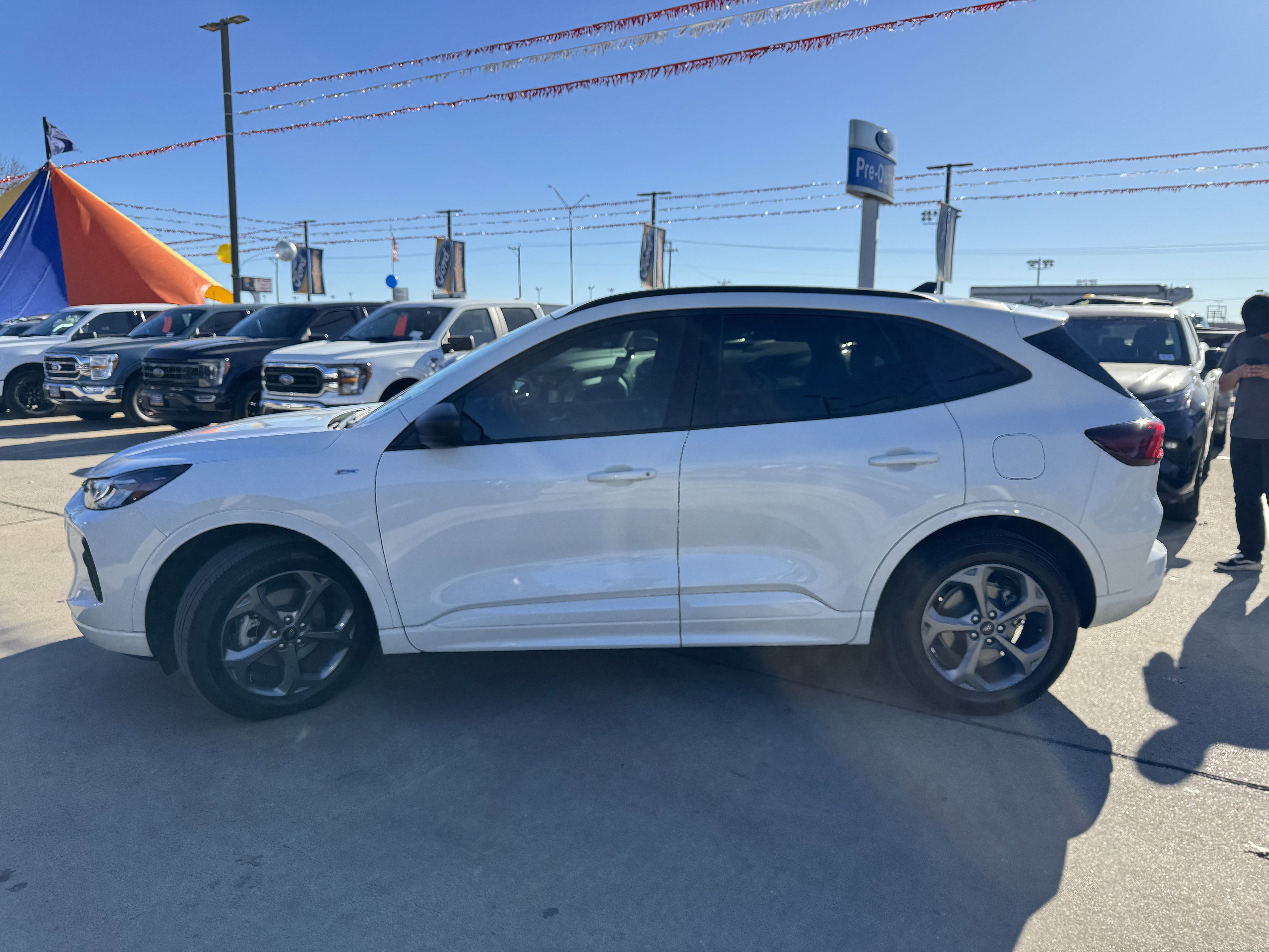 Certified 2023 Ford Escape ST-Line w/ Tech Pack #1 image 7