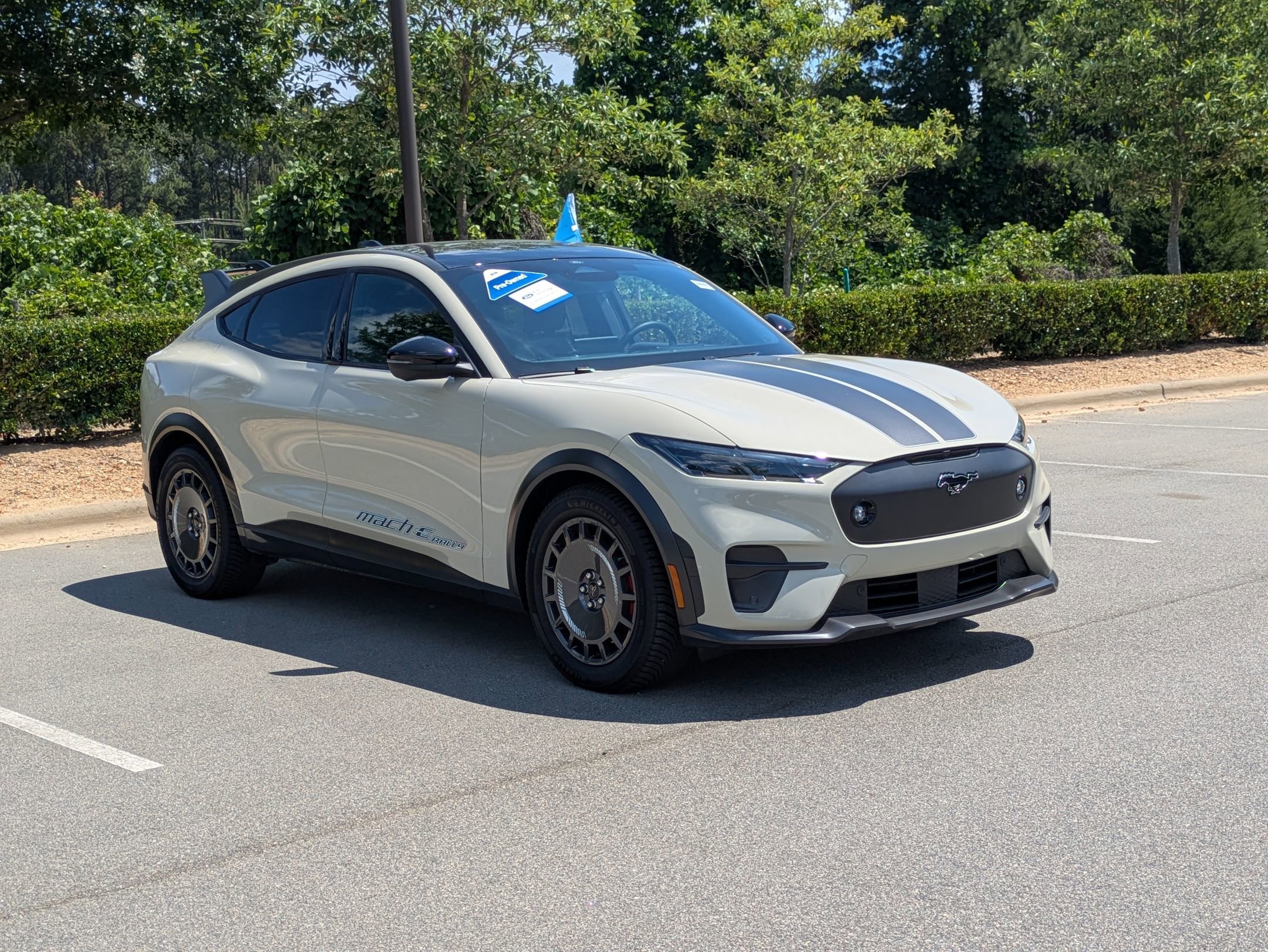 Certified 2025 Ford Mustang Mach-E GT AWD/4WD image 1