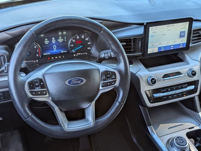 Certified 2022 Ford Explorer XLT w/ Equipment Group 202A image 12