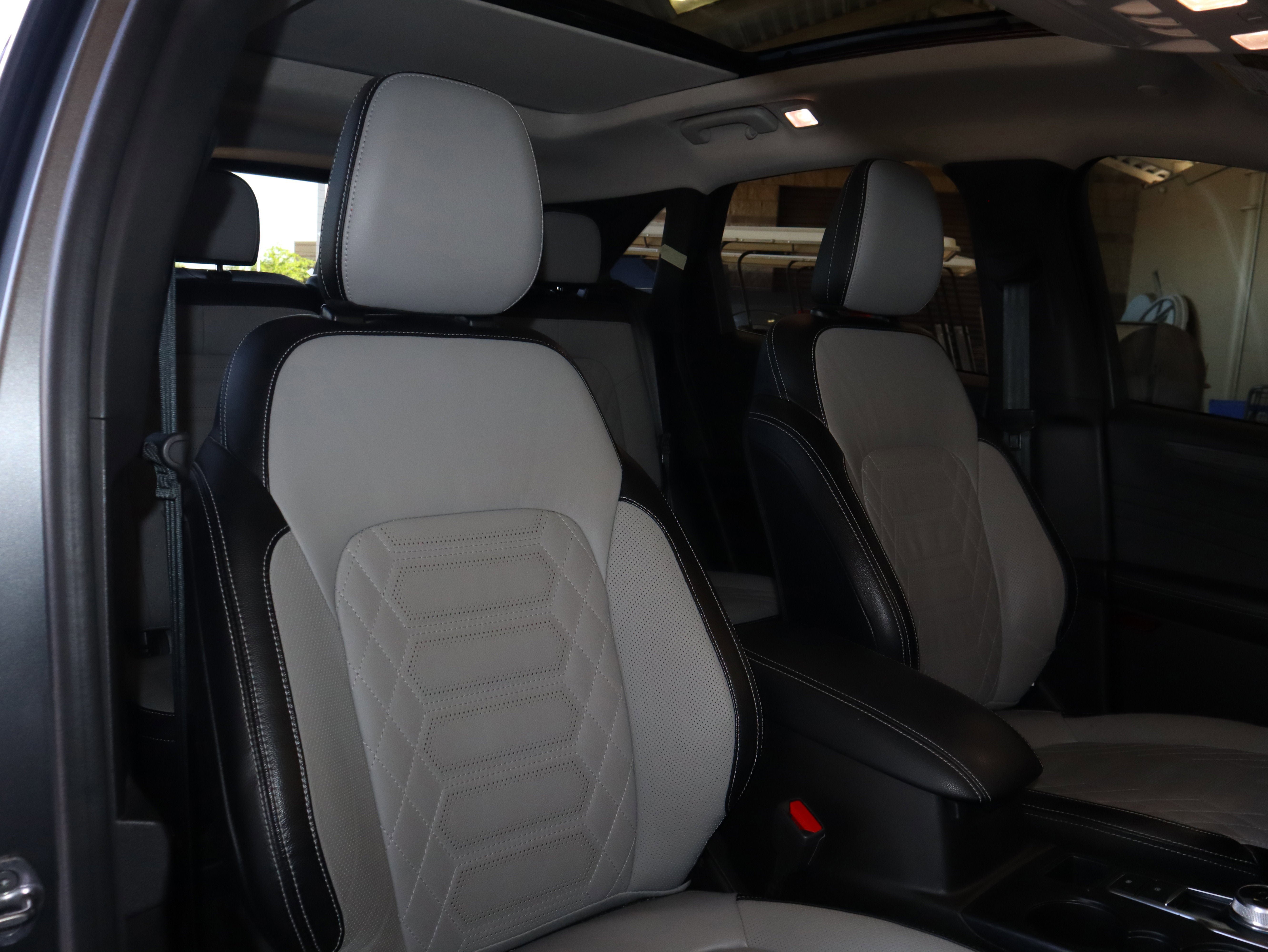 Certified 2023 Ford Escape Platinum w/ Premium Technology Package AWD/4WD image 42