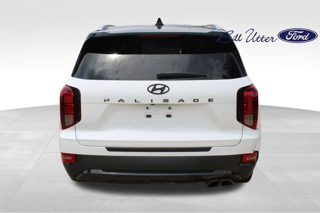 Used 2022 Hyundai Palisade SEL w/ Premium Package FWD image 6