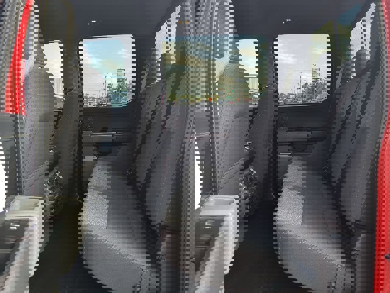 Certified 2022 Ford F150 XLT w/ Equipment Group 302A High image 14