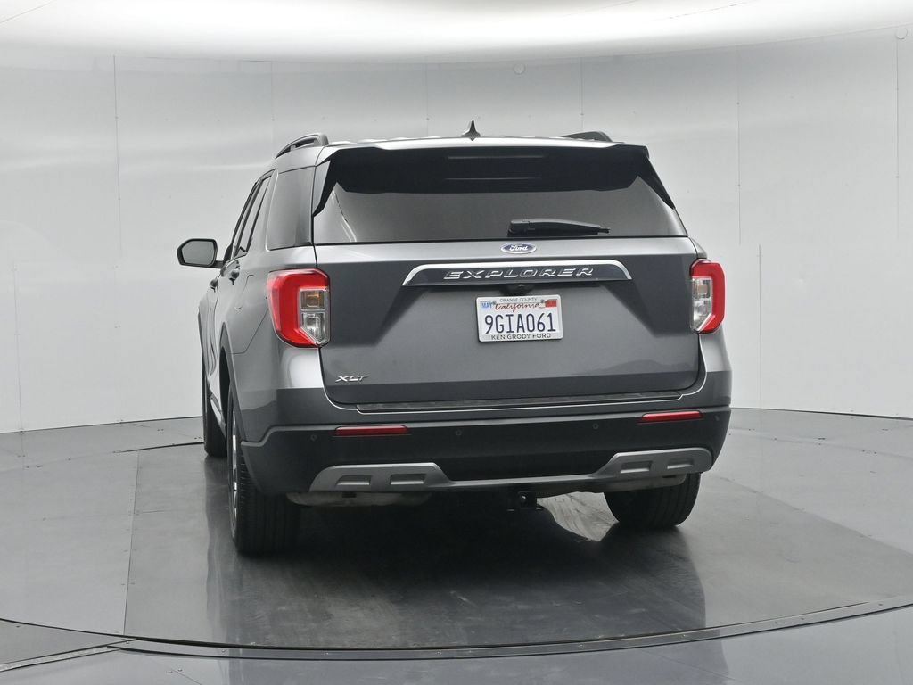 Certified 2023 Ford Explorer XLT w/ Equipment Group 202A RWD image 34