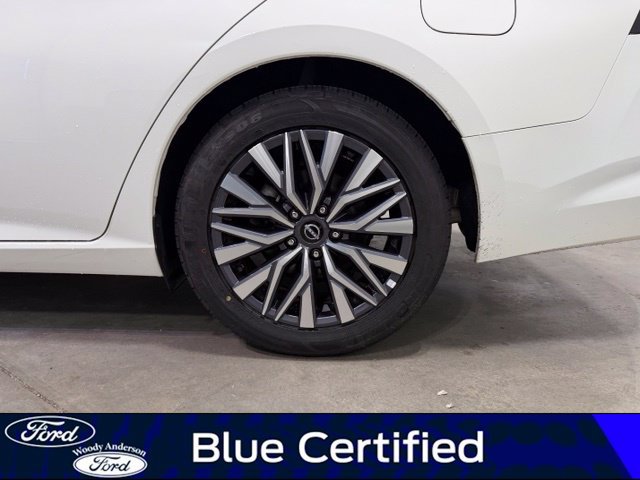 Used 2025 Nissan Altima 2.5 SV FWD image 8