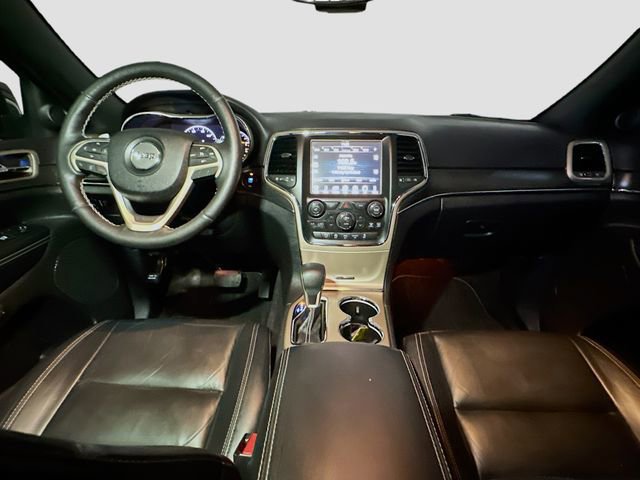 Used 2017 Jeep Grand Cherokee Limited image 12