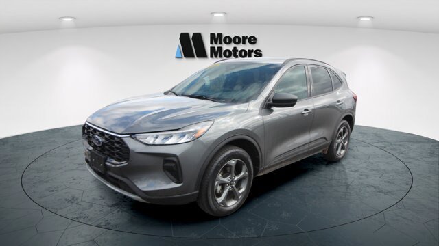Certified 2025 Ford Escape ST-Line AWD/4WD image 7