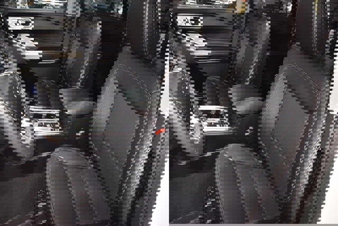 Certified 2023 Ford Explorer Limited w/ Limited Technology Package image 35