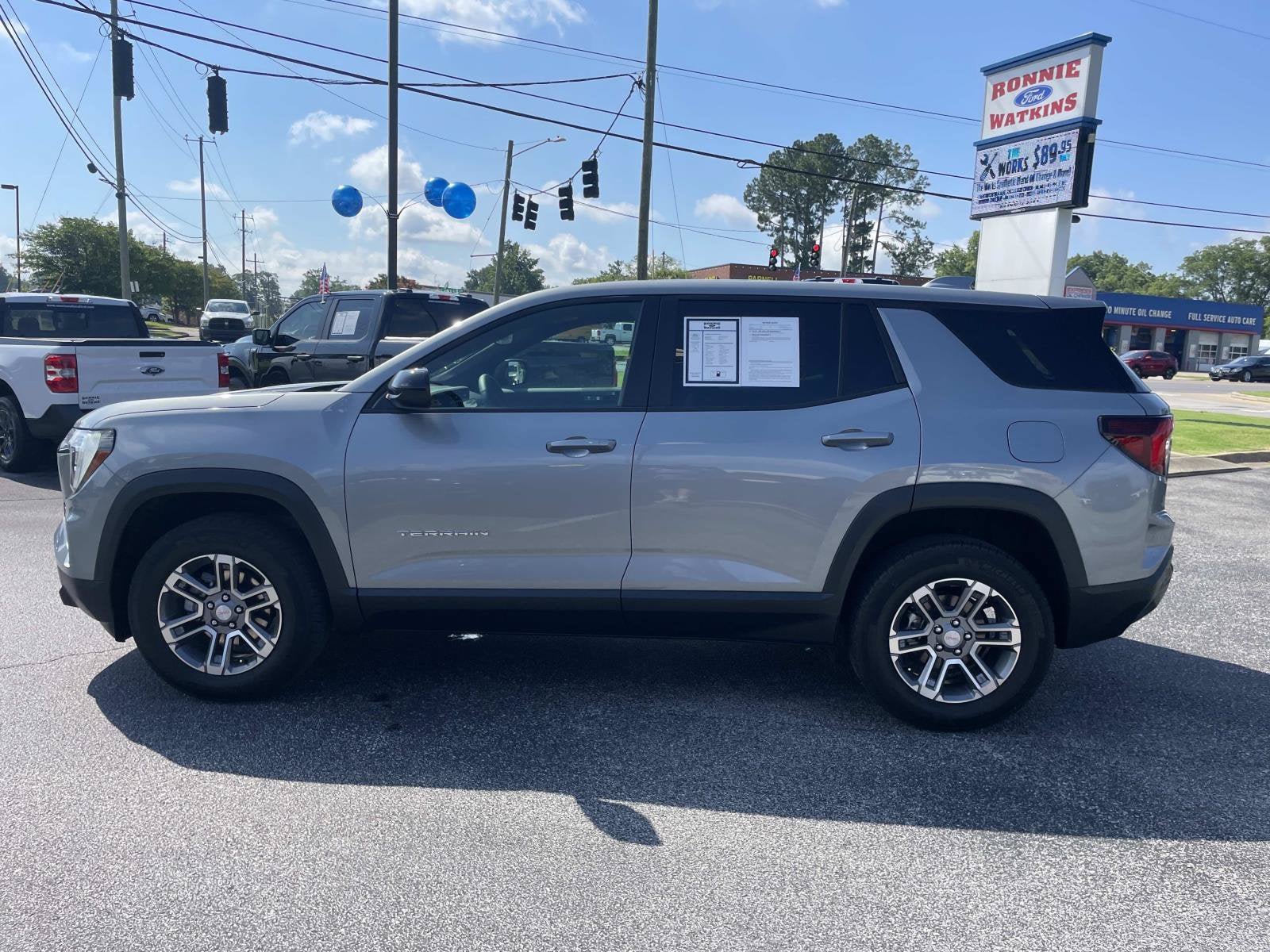 Used 2025 GMC Terrain Elevation AWD/4WD image 8