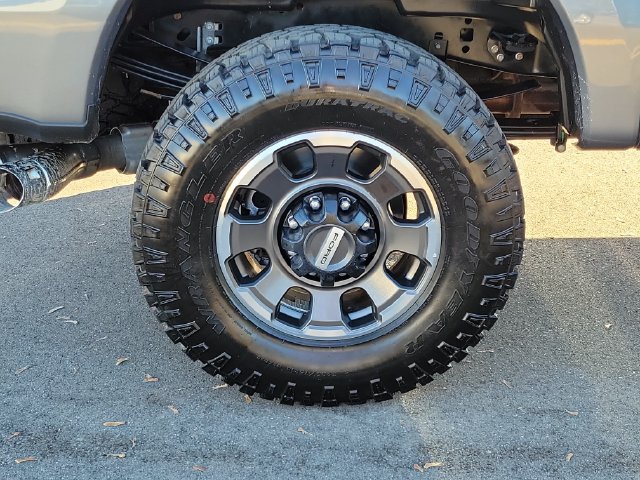 Certified 2023 Ford F250 Platinum w/ Tremor Off-Road Package AWD/4WD image 33