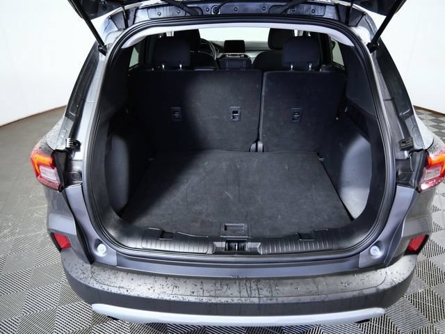 Certified 2025 Ford Escape Active AWD/4WD image 8