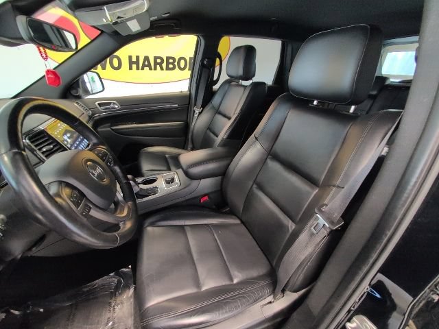 Used 2022 Jeep Grand Cherokee Limited w/ Technology Group AWD/4WD image 12
