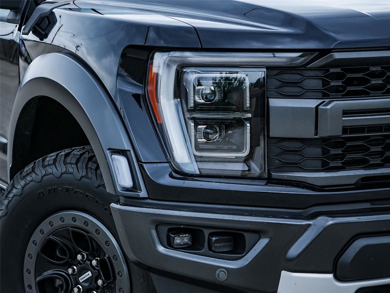 Certified 2023 Ford F150 Raptor AWD/4WD image 3